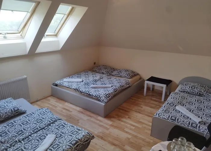 Bed & Breakfast Ceramika Boleslawiec - Pensjonat 3*